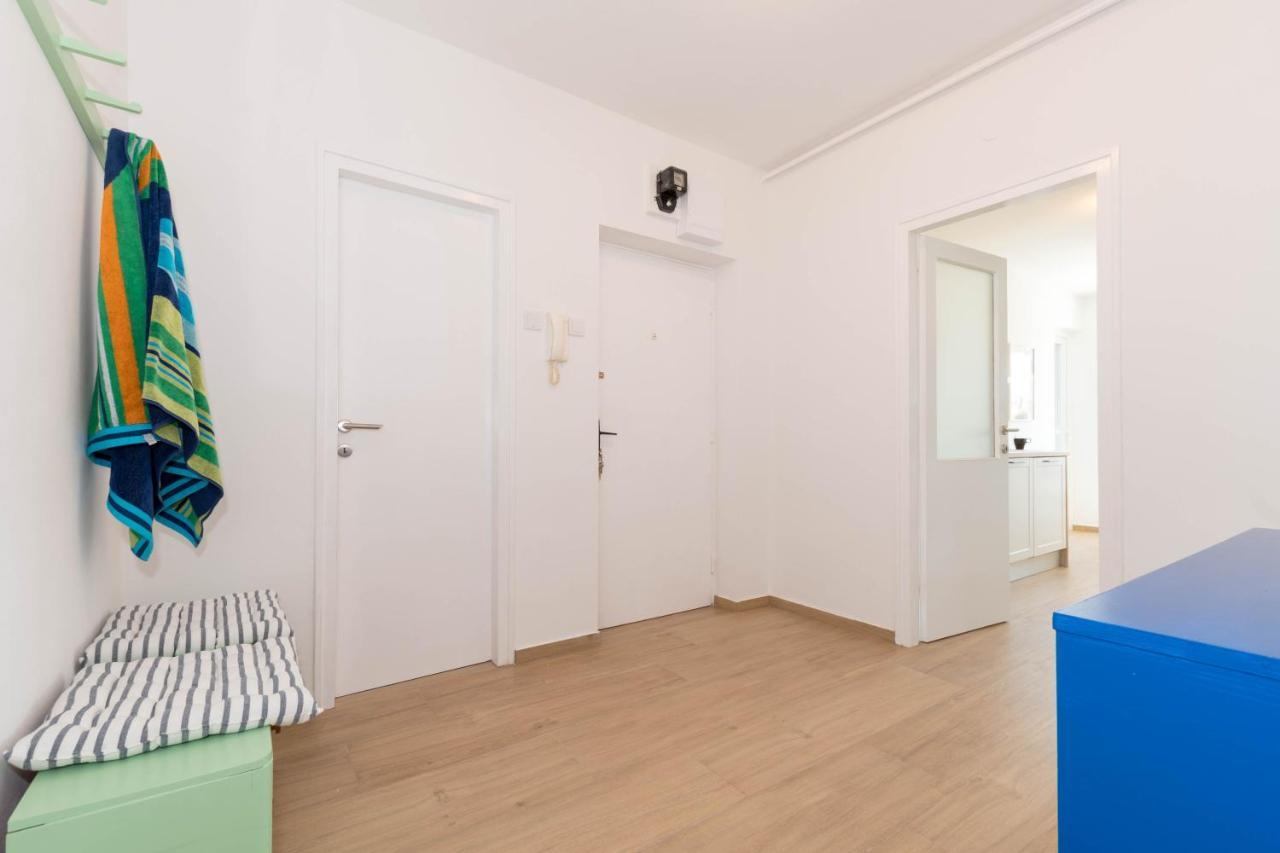 Nona Mileva Apartment Pola Esterno foto